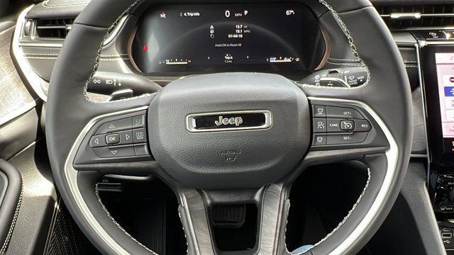 new 2025 Jeep Grand Cherokee car, priced at $50,010