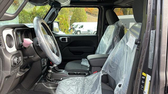 new 2026 Jeep Wrangler car, priced at $51,726