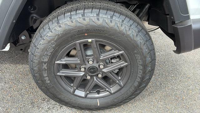 new 2026 Jeep Wrangler car, priced at $51,195