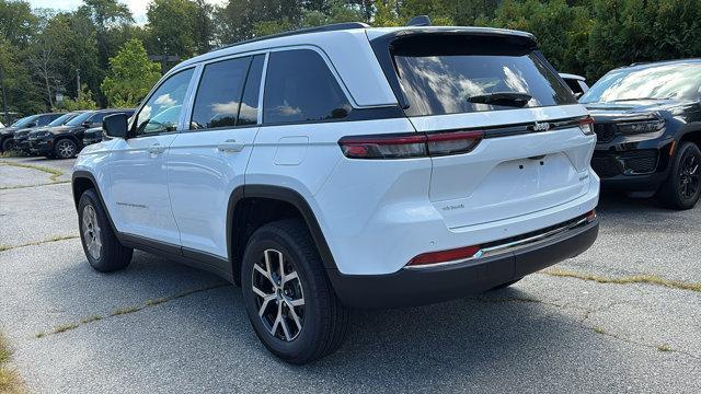 new 2025 Jeep Grand Cherokee car, priced at $46,900