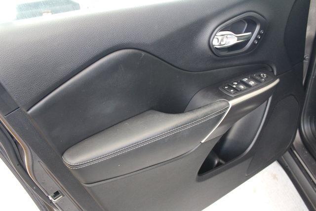 used 2020 Jeep Cherokee car, priced at $21,999