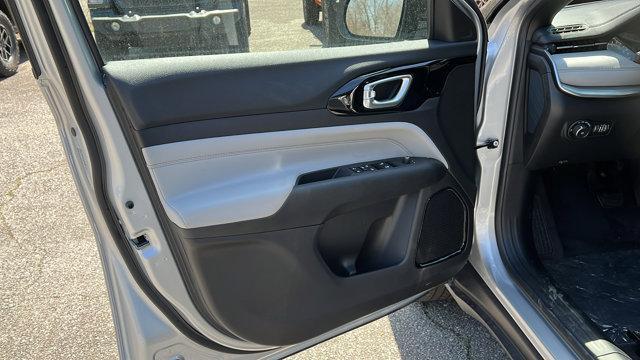 new 2025 Jeep Compass car, priced at $34,435