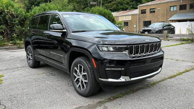 new 2024 Jeep Grand Cherokee L car, priced at $49,931