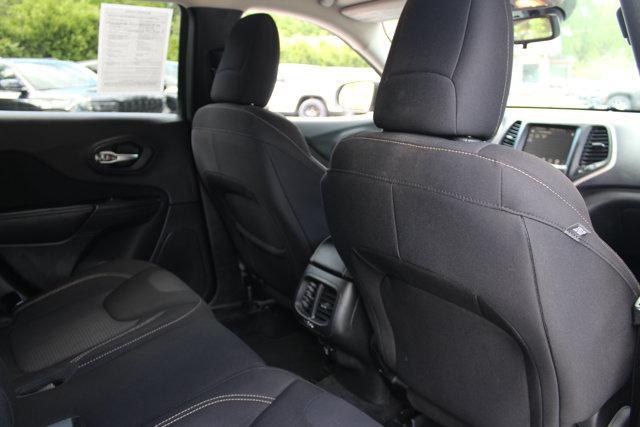 used 2015 Jeep Cherokee car, priced at $12,990