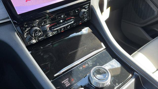 new 2025 Jeep Grand Cherokee car, priced at $51,999