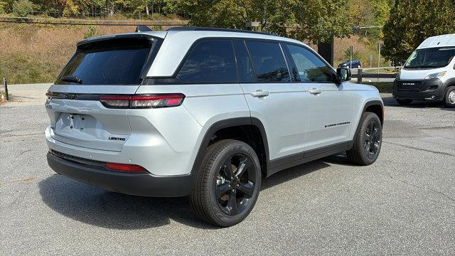 new 2025 Jeep Grand Cherokee car, priced at $51,999