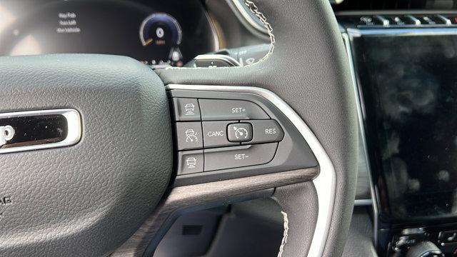 new 2025 Jeep Grand Cherokee car, priced at $51,940
