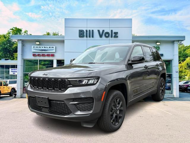 new 2025 Jeep Grand Cherokee car, priced at $46,730
