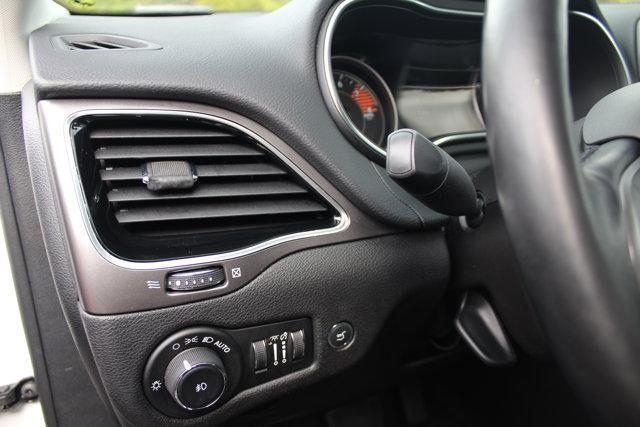 used 2020 Jeep Cherokee car, priced at $19,990