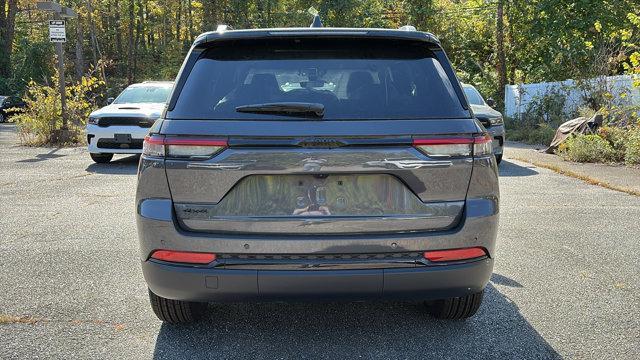 new 2025 Jeep Grand Cherokee car, priced at $46,730