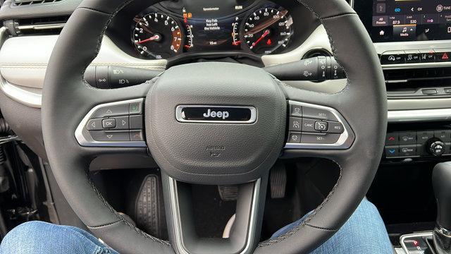 new 2025 Jeep Compass car, priced at $34,112