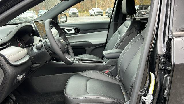 new 2025 Jeep Compass car, priced at $34,112