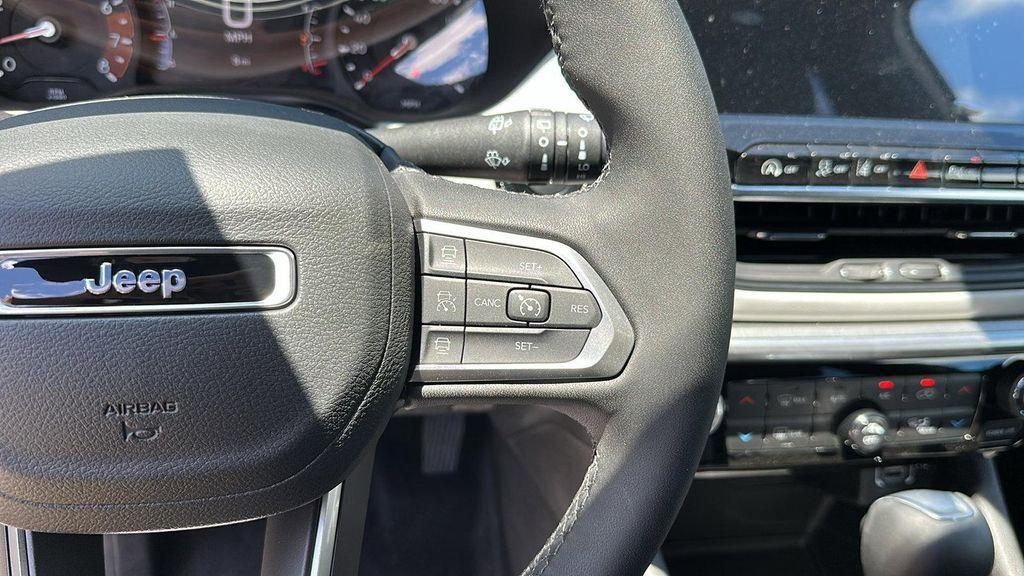 new 2025 Jeep Compass car, priced at $34,240