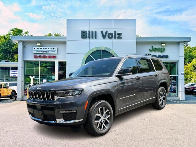 new 2024 Jeep Grand Cherokee L car, priced at $52,206