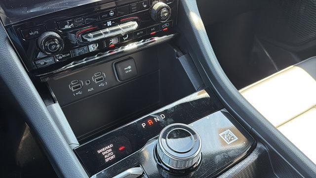 new 2025 Jeep Grand Cherokee car, priced at $46,999