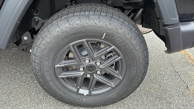 new 2026 Jeep Wrangler car, priced at $51,726