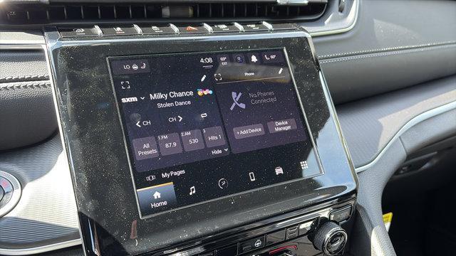 new 2025 Jeep Grand Cherokee car, priced at $43,595