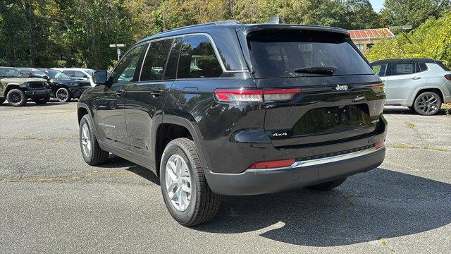 new 2025 Jeep Grand Cherokee car, priced at $43,595