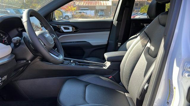 new 2025 Jeep Compass car, priced at $36,577