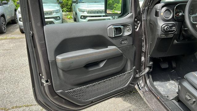 new 2025 Jeep Wrangler car, priced at $56,120