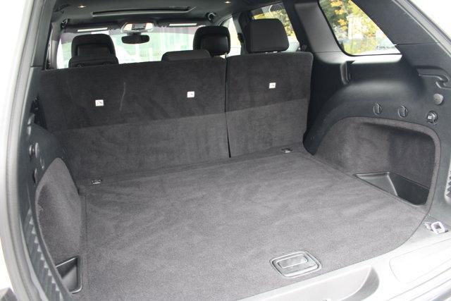 used 2017 Jeep Grand Cherokee car, priced at $15,990