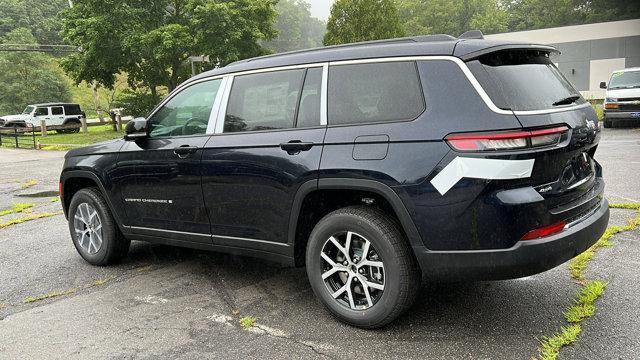 new 2024 Jeep Grand Cherokee L car, priced at $52,206