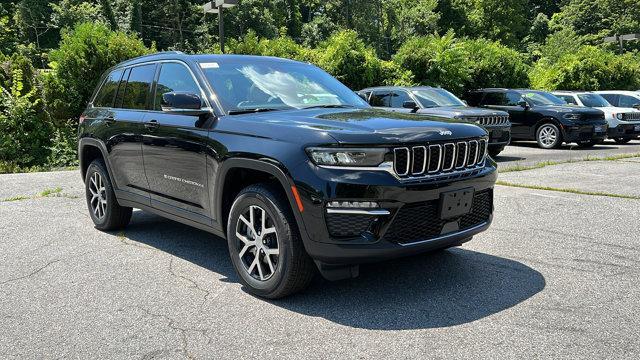 new 2025 Jeep Grand Cherokee car, priced at $50,010