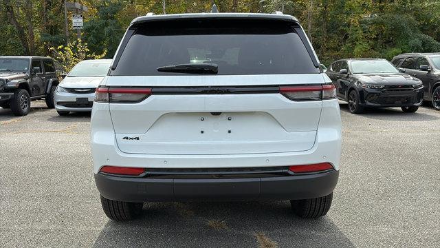 new 2025 Jeep Grand Cherokee car, priced at $46,135