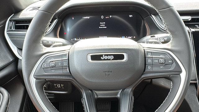 new 2025 Jeep Grand Cherokee car, priced at $46,135
