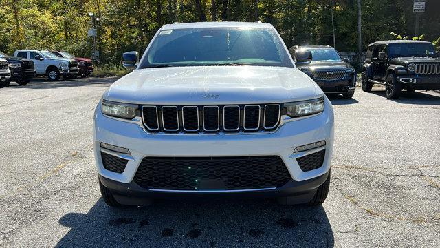 new 2025 Jeep Grand Cherokee car, priced at $46,010