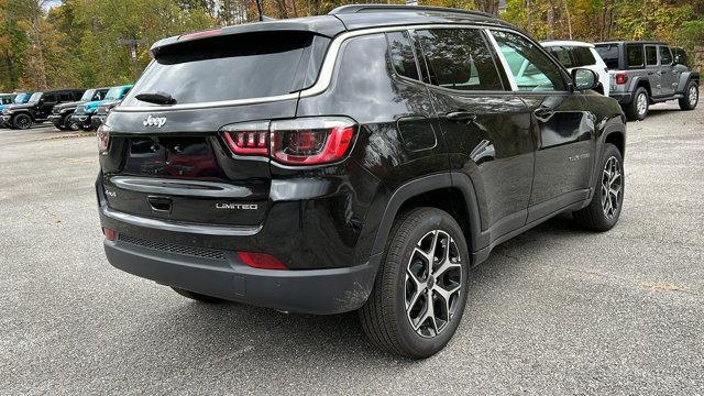 new 2025 Jeep Compass car, priced at $34,112