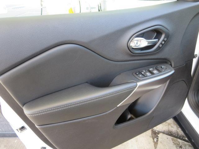 used 2022 Jeep Cherokee car, priced at $28,999