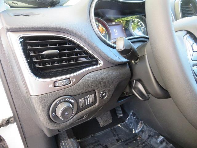 used 2022 Jeep Cherokee car, priced at $28,999