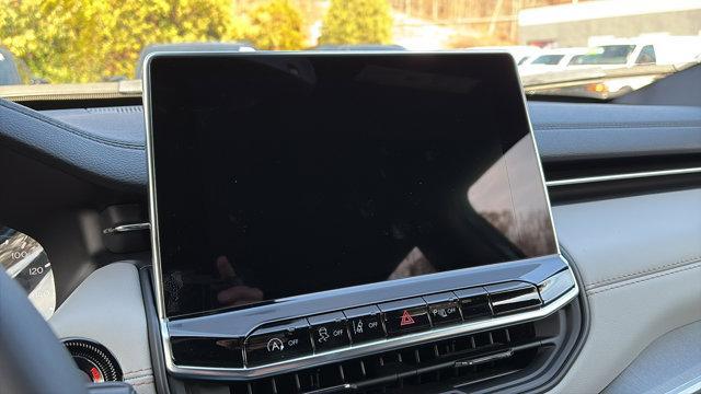 new 2026 Jeep Compass car, priced at $34,999