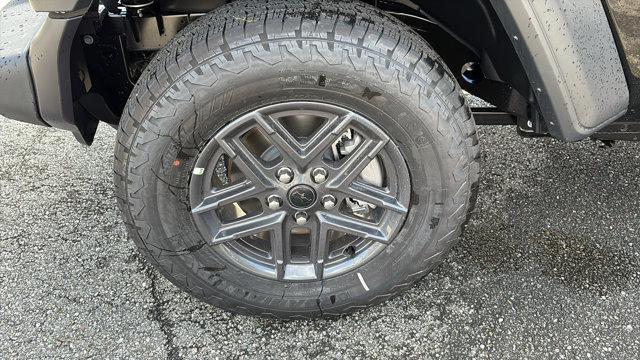 new 2026 Jeep Wrangler car, priced at $48,499