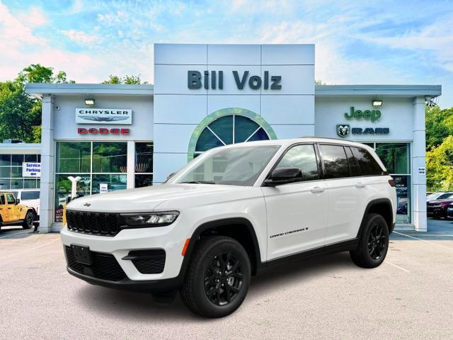 new 2025 Jeep Grand Cherokee car, priced at $44,851