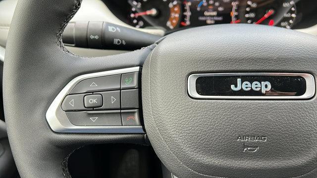 new 2025 Jeep Compass car, priced at $37,125