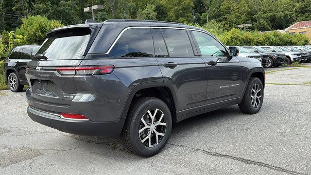 new 2025 Jeep Grand Cherokee car, priced at $49,695