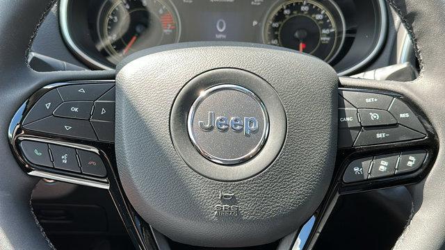 new 2023 Jeep Cherokee car, priced at $35,825