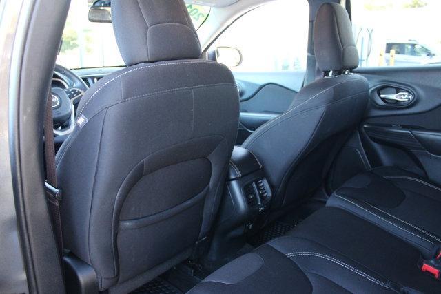 used 2015 Jeep Cherokee car, priced at $9,499