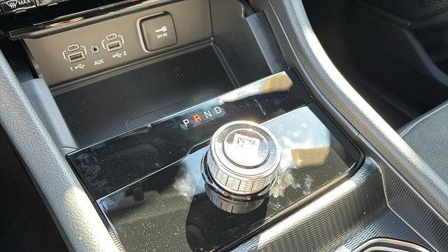 new 2025 Jeep Grand Cherokee car, priced at $46,195