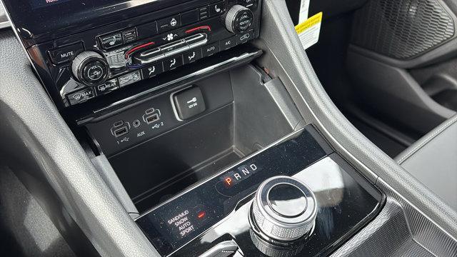 new 2025 Jeep Grand Cherokee car, priced at $49,695