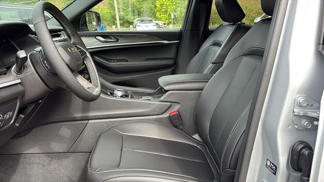 new 2025 Jeep Grand Cherokee car, priced at $49,695