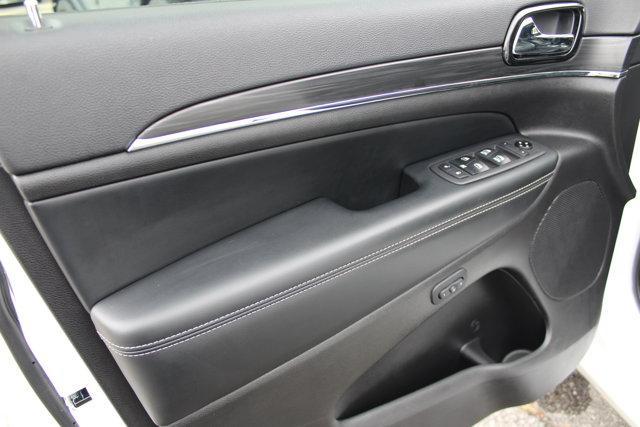 used 2021 Jeep Grand Cherokee car, priced at $31,999