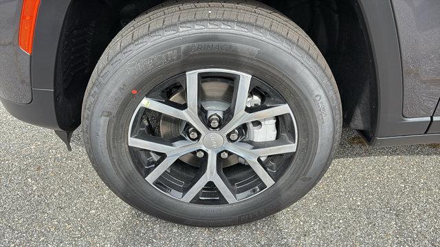 new 2025 Jeep Grand Cherokee car, priced at $49,433