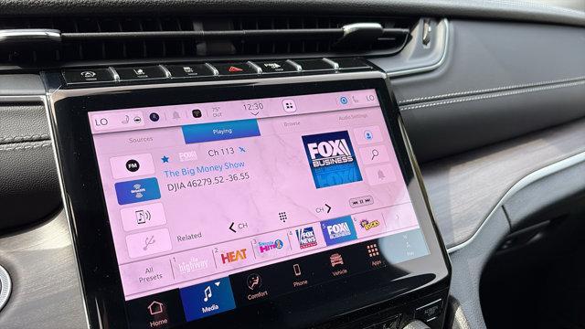 new 2025 Jeep Grand Cherokee car, priced at $49,433