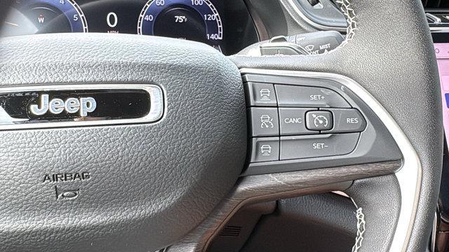 new 2025 Jeep Grand Cherokee car, priced at $49,433