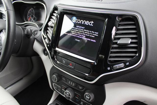 used 2020 Jeep Cherokee car, priced at $18,599