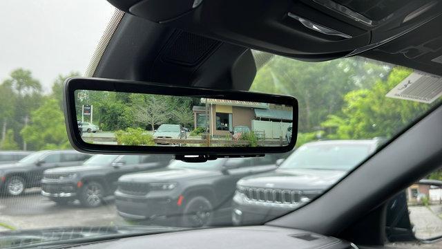 new 2025 Jeep Grand Cherokee car, priced at $52,935