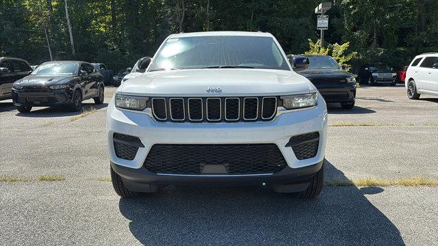 new 2025 Jeep Grand Cherokee car, priced at $41,780